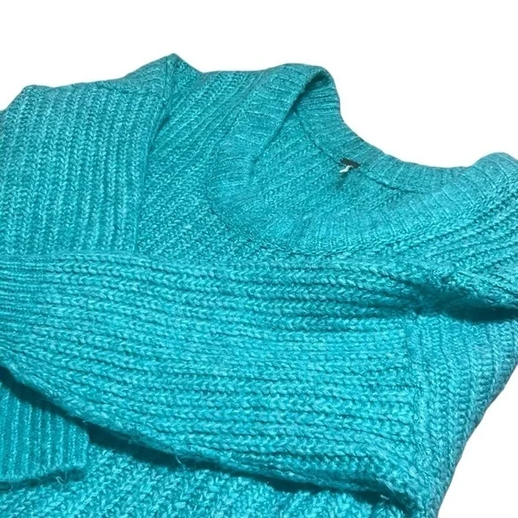 Free People slouchy sweater Knitted Blue Bell V Neck Pullover medium oversized - Picture 12 of 16